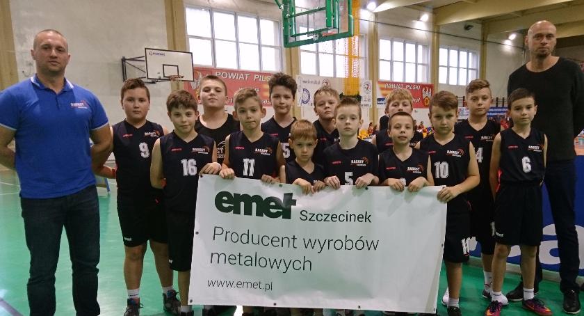Dobry mecz najmłodszych koszykarzy Emet Basket