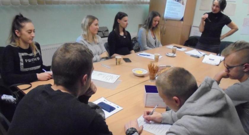 Projekt „Od szkolenia do zatrudnienia – YEI” w OSZ Szczecinek