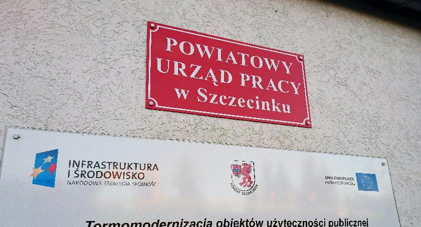 Cztery tysiące bezrobotnych, trzy tysiące ofert pracy