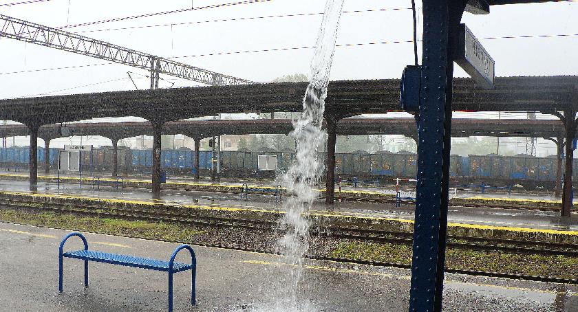 Ślepa, miejska szarża na dworzec PKP. Czyje to pomysły?