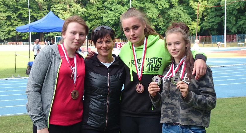 Udany start lekkoatletów na mistrzostwach województwa