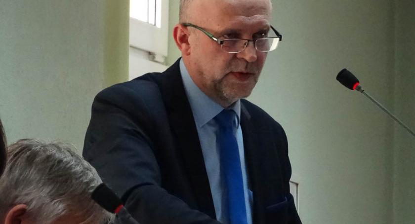 Zarobki starosty do obcięcia. Jest już projekt uchwały