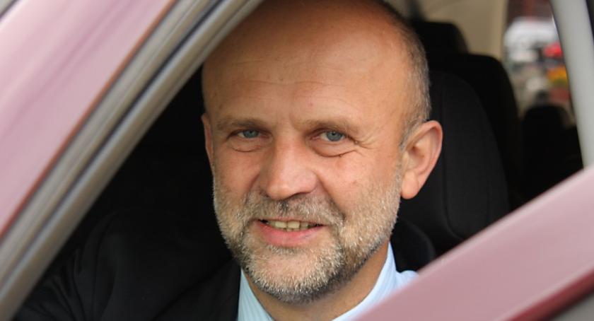 Starosta bez obniżki wynagrodzenia