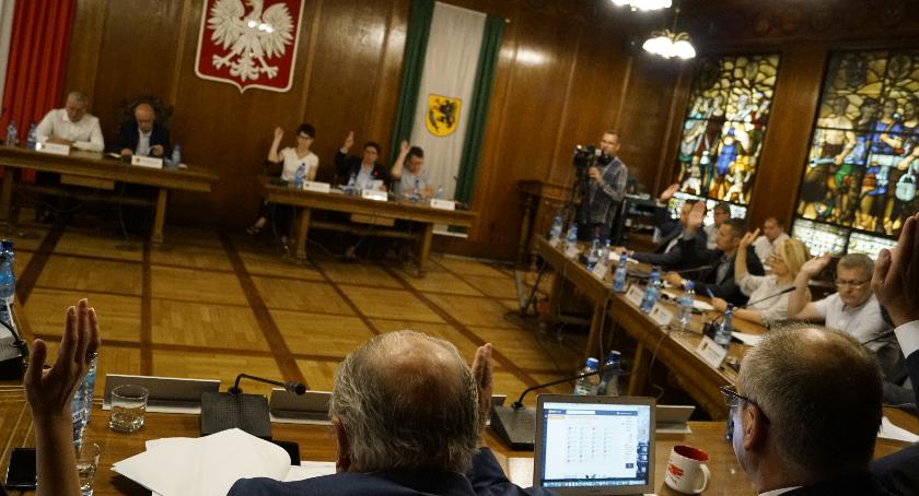 Miejska dyskoteka. Radni pytają, czy pieniądze wydano dobrze