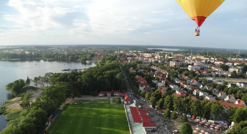 Festiwal balonowy: Olbrzymia ilość samochodów sparaliżowała ulice Szczecinka