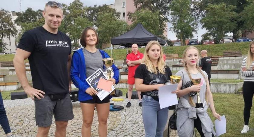 I Mistrzostwa Szczecinka w Wyciskaniu Wielokrotnym Sztangi Leżąc