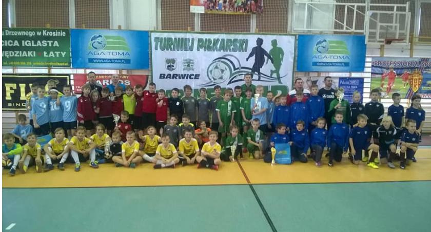 Akademia Piłkarska Szczecinek najlepsza w turnieju w Barwicach