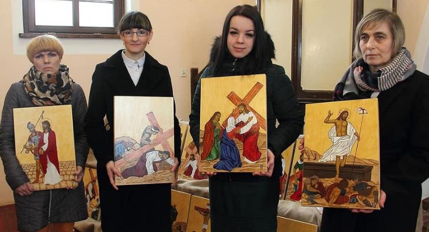 Napisali ikony na ściany swojego kościoła