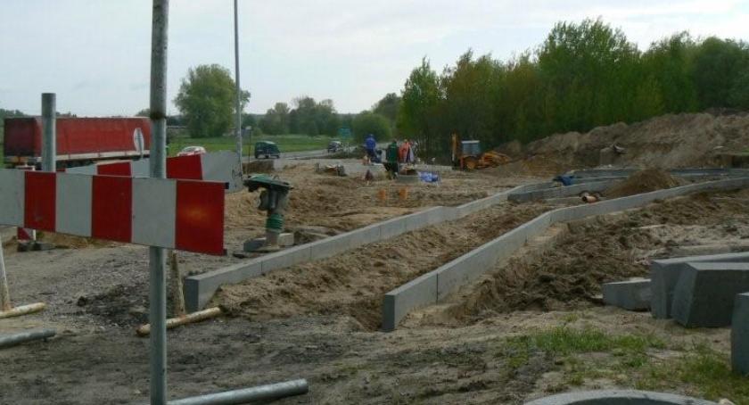 Nic tak nie boli, jak opłata adiacencka. Właściciele domów muszą dopłacać nawet po 22 tysiące złotych