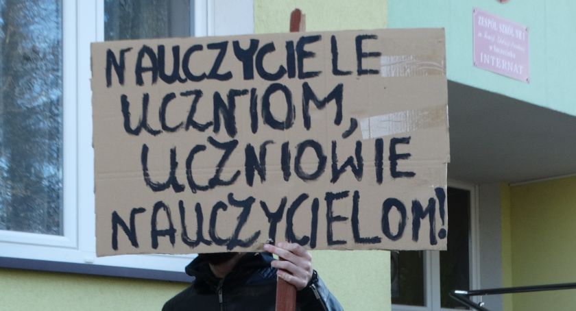 maturzyści z ekonoma