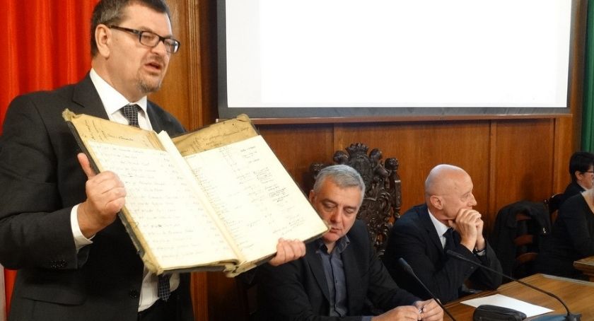 „Niesprawiedliwe i kłamliwe”. Co trzy lata temu mówili politycy Platformy o sytuacji szpitala w Szczecinku?