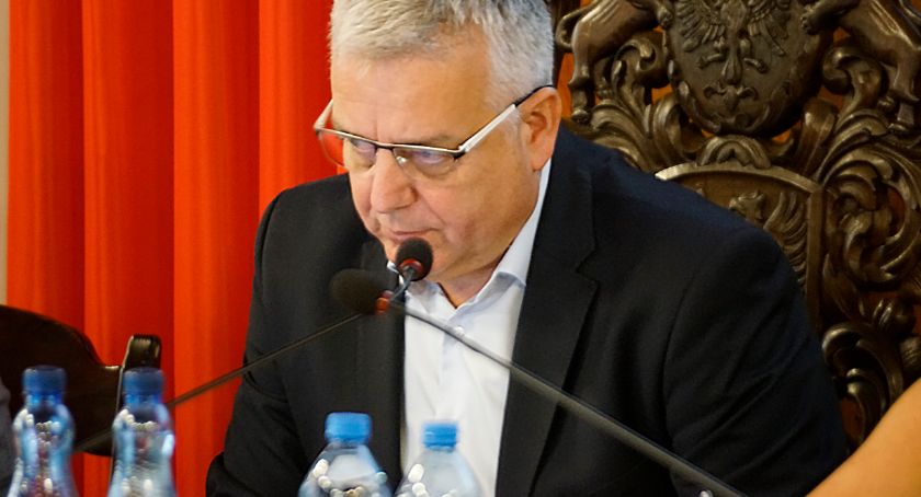 Burmistrz Szczecinka Daniel Rak tłumi krytykę prasową? Policja: Trwa dochodzenie o przestępstwo