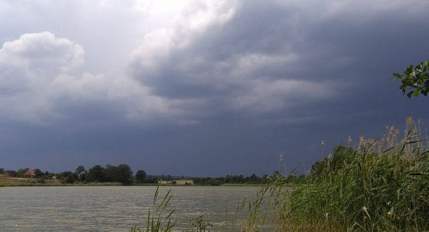 Ostrzeżenie przed burzami i gradem