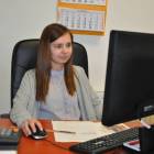 Anna Osińska podczas stażu na stanowisku pracownik obsługi biura