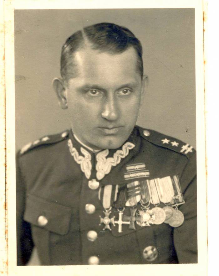 pułkownik Bąbiński