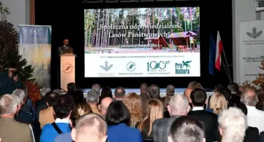 Leśnicy są dla społeczeństwa. Konferencja o społecznej odpowiedzialności Lasów Państwowych