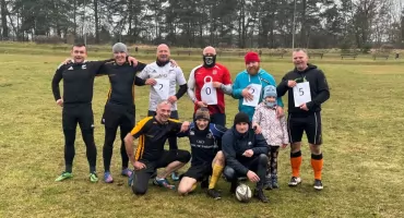 Gdzie rugby, nie czas na noworocznego kaca. Mecz w samo południe