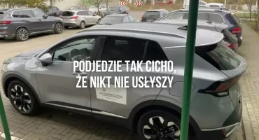 Urzędnik bezszelestnie podjedzie pod firmę. PUP w Szczecinku ma nowy samochód