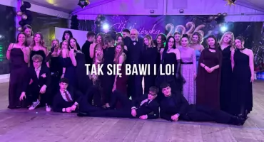 Poloneza czas zacząć! Studniówka I LO! [ZDJĘCIA]