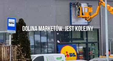 Tam dyskonty są jeden na drugim.I otwiera się kolejny
